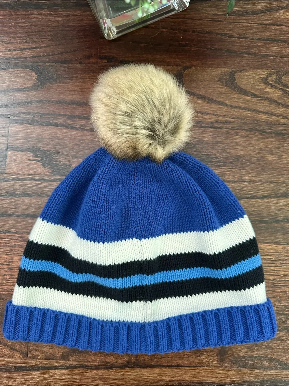 Hanna Andersson striped winter hat, size M/3-6Yr